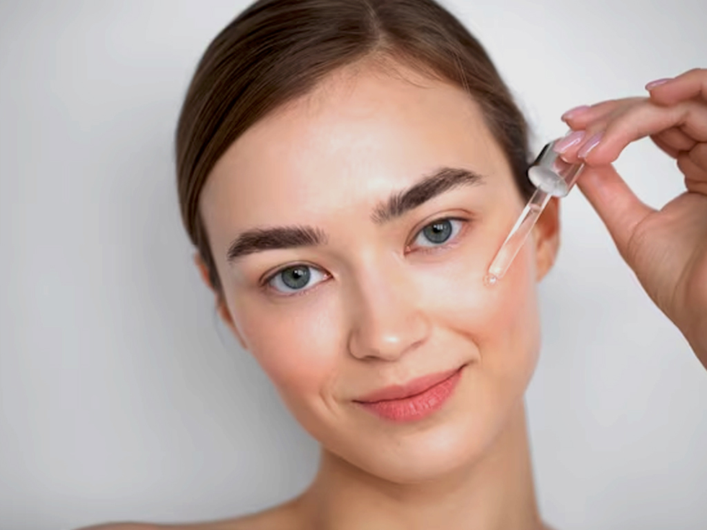 Tea Tree Oil for Acne 7 Simple Ways to Use Tea Tree Oil & Its Benefits